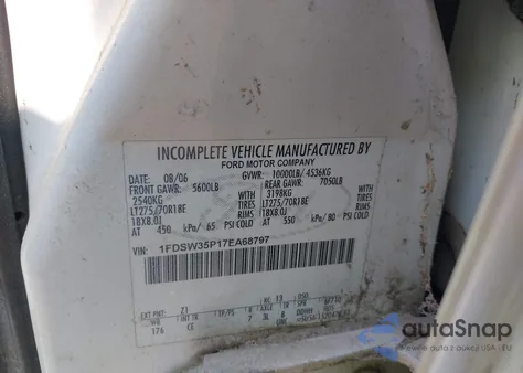 2007 Ford F-350 Chassis Lariat/Xl/Xlt z USA, uszkodzony, nr VIN 1FDSW35P17EA68797